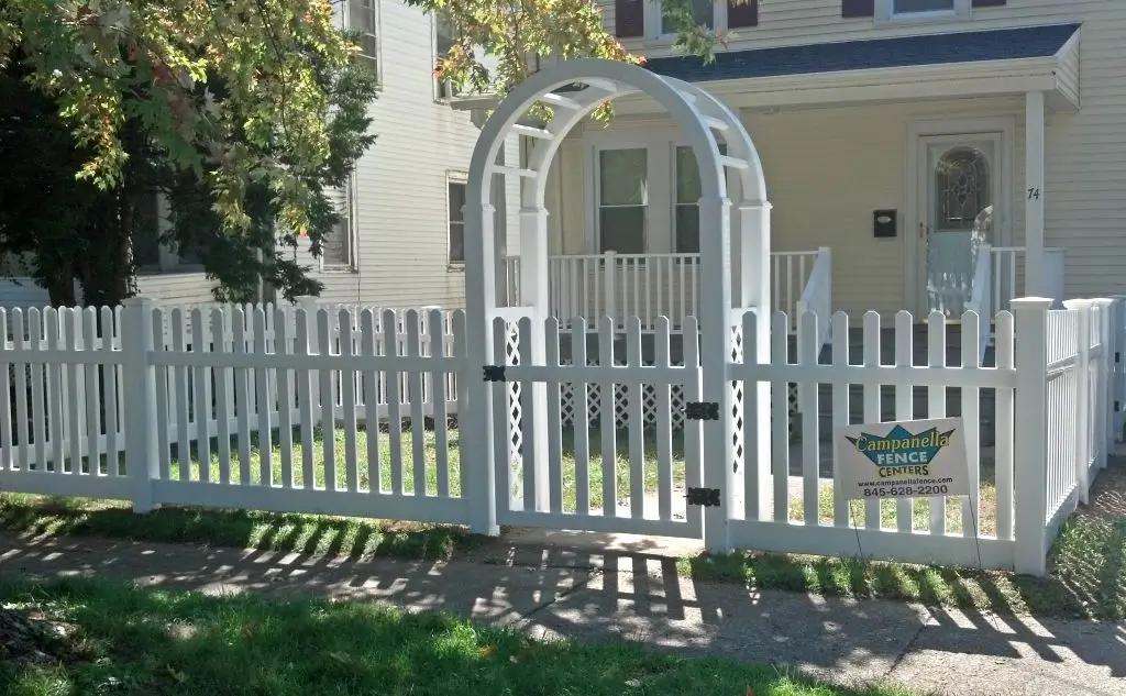 4 common fence myths