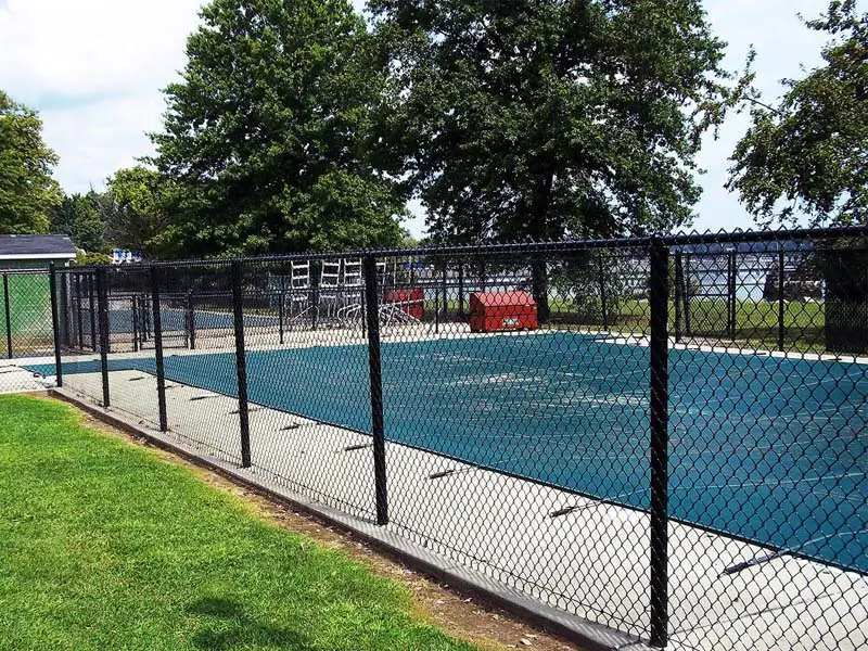 Black chain link pool fence putnam county fence company 03