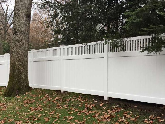 Vinyl fence - Tongue & Groove Picket Top Vinyl Fence style
